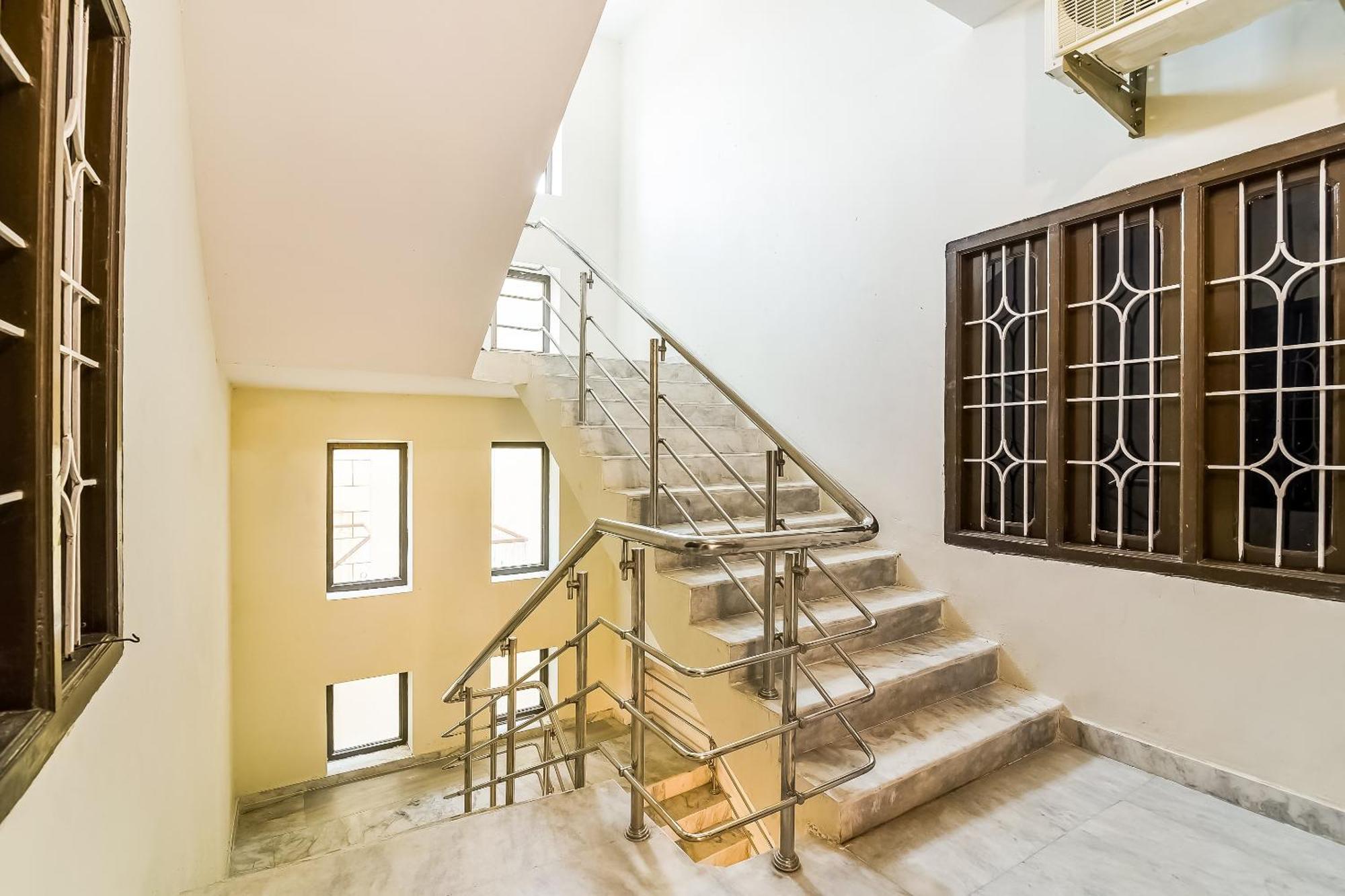 Hotel O Kartikeya Park View Residency Chittoor Ngoại thất bức ảnh