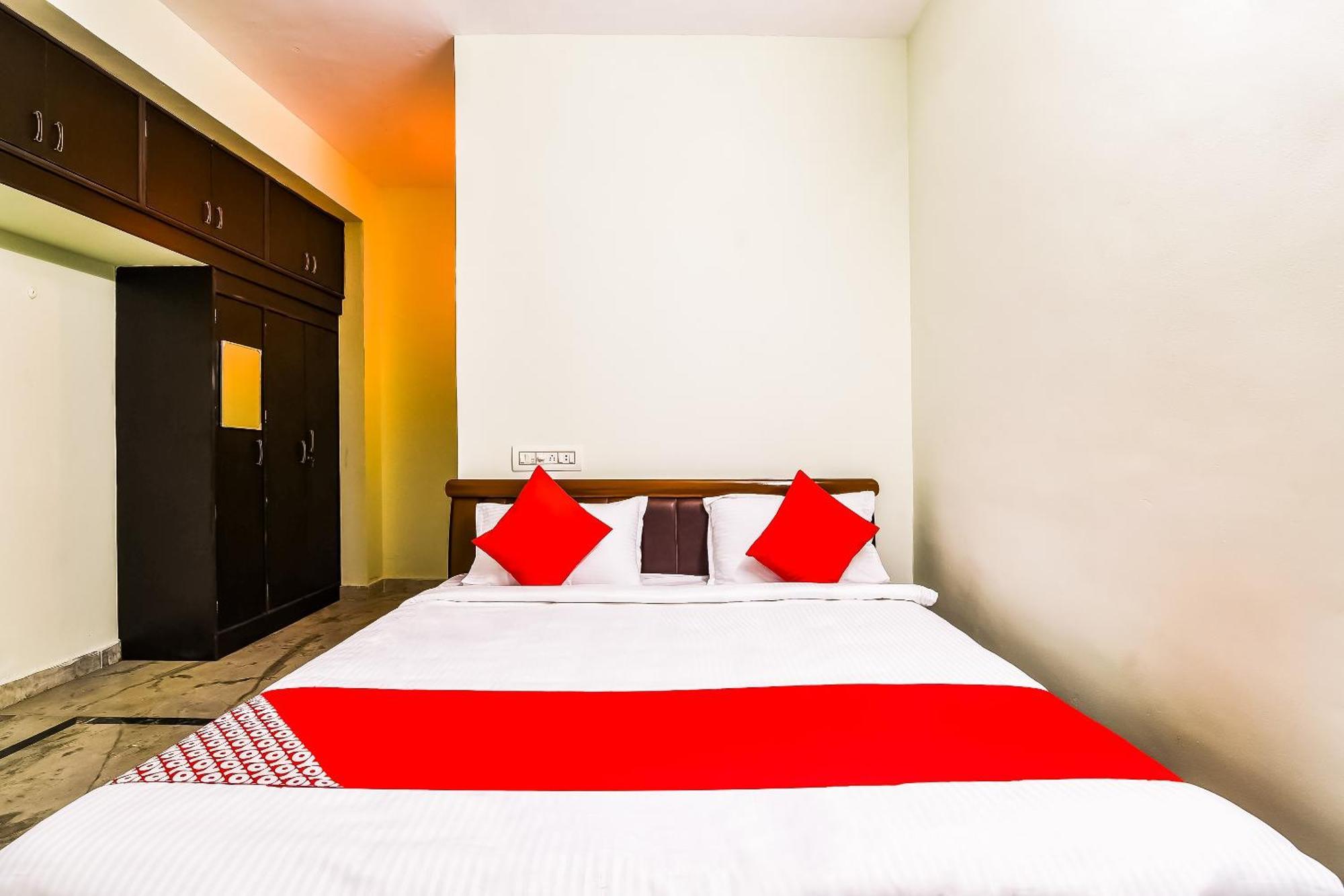 Hotel O Kartikeya Park View Residency Chittoor Ngoại thất bức ảnh